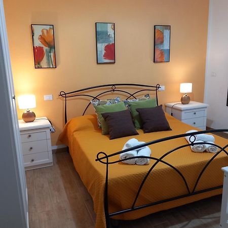 Divina Cuspide Bed & Breakfast Guspini Exterior foto