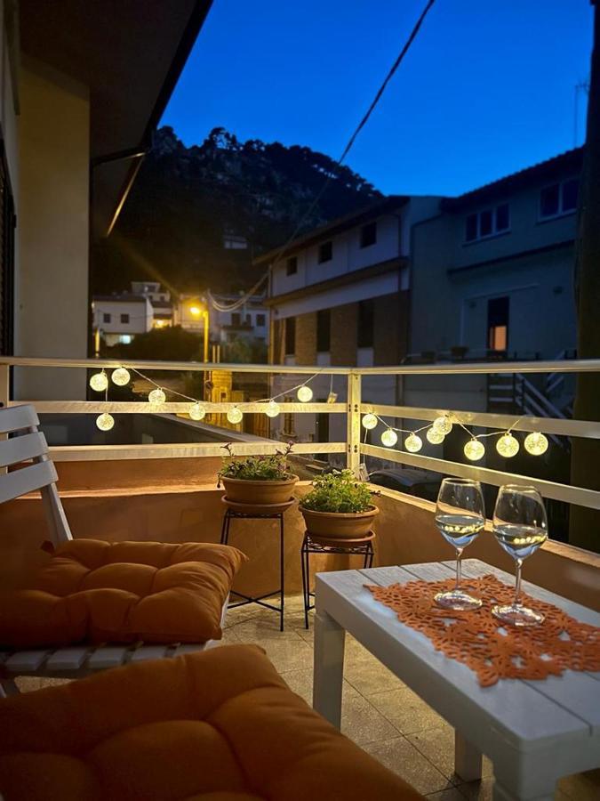 Divina Cuspide Bed & Breakfast Guspini Exterior foto