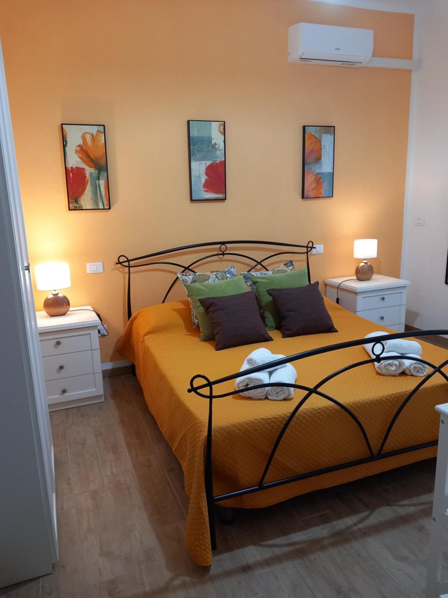 Divina Cuspide Bed & Breakfast Guspini Exterior foto